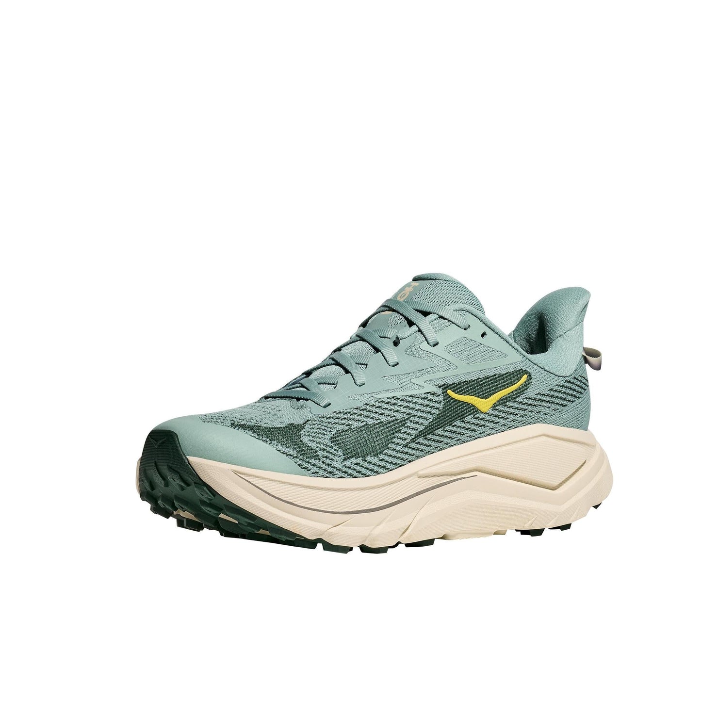 Hoka Challenger 8
