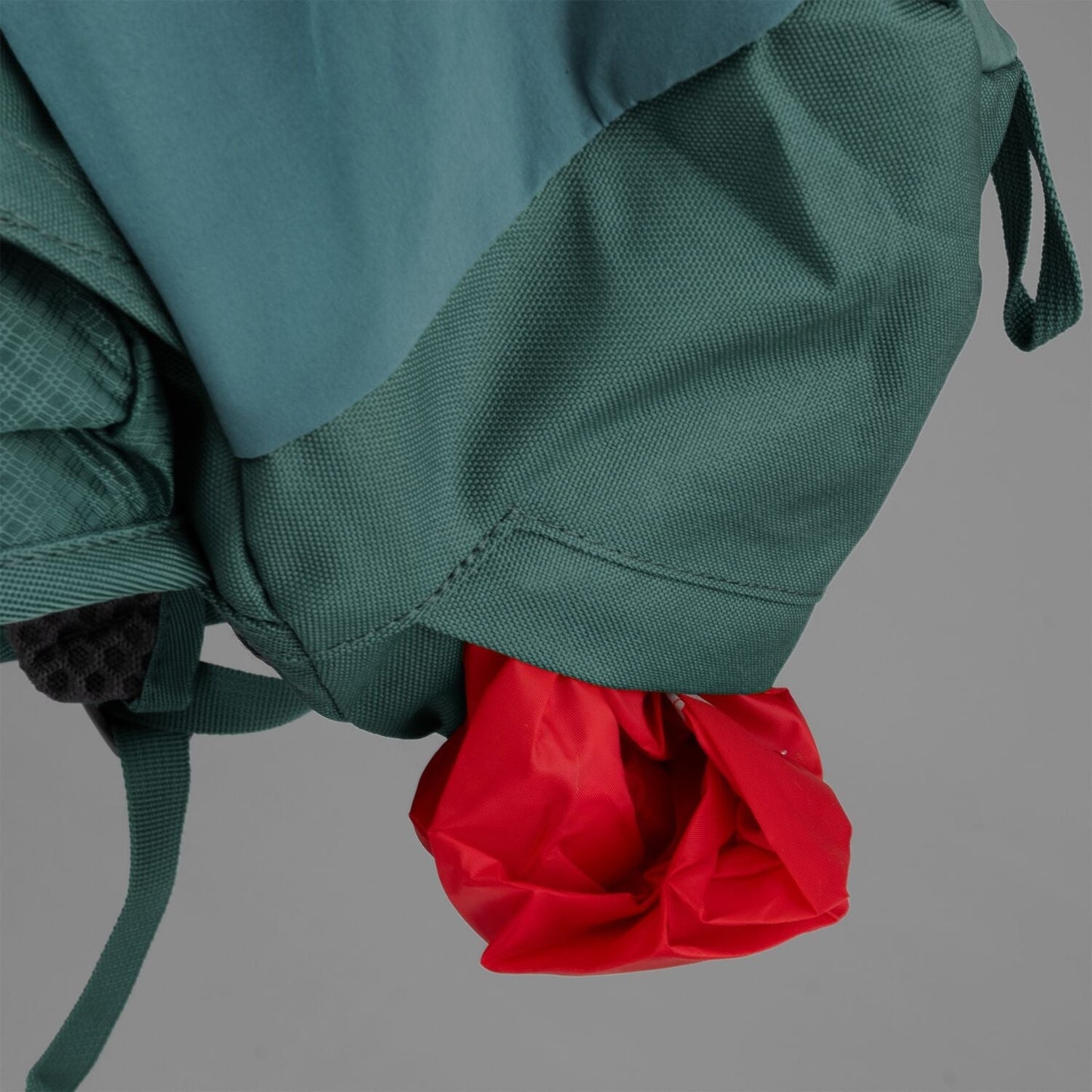 First Ascent Orion 25L Daypack